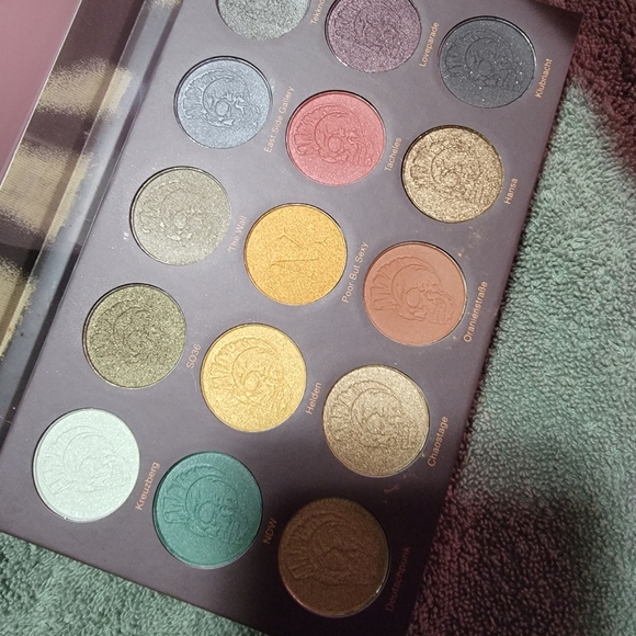 Nomad Berlin underground palette - Picture 2 of 2